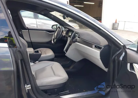 2016 Tesla Model S 60D/70D/75D/85D/90D from USA, damaged, VIN 5YJSA1E28GF128617